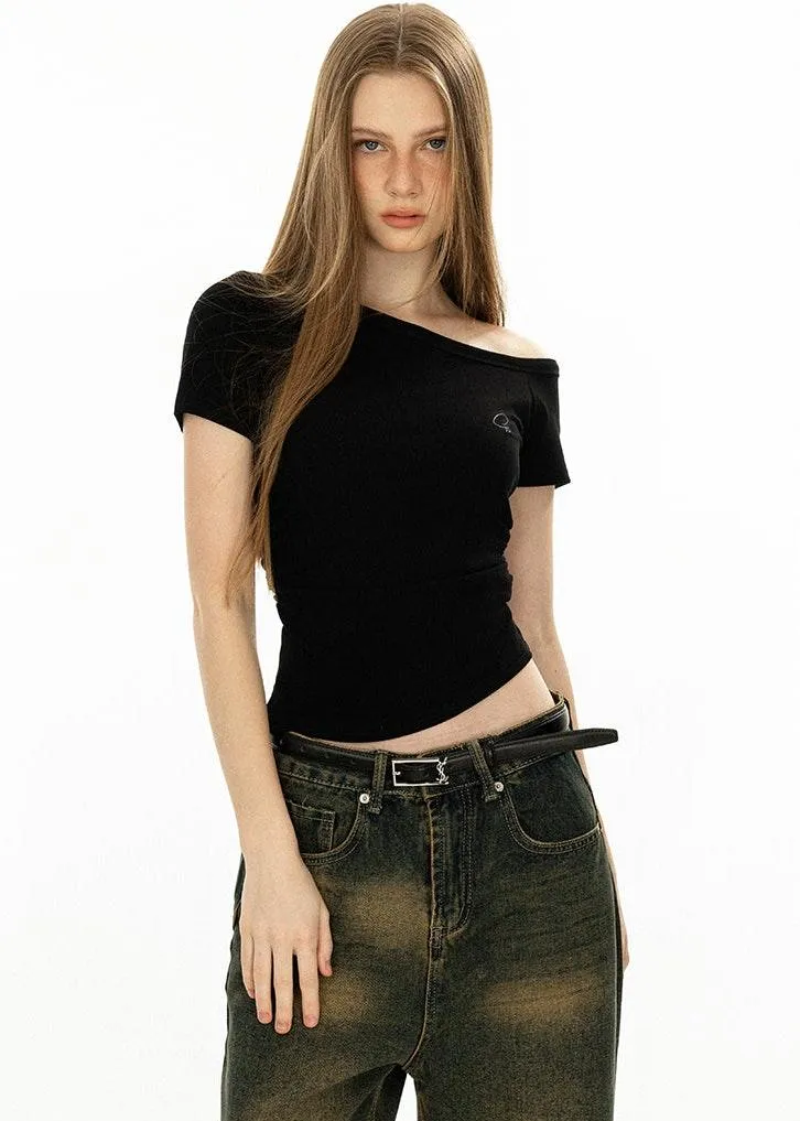 Asymmetric Neckline Slim Short Sleeve Crop Top