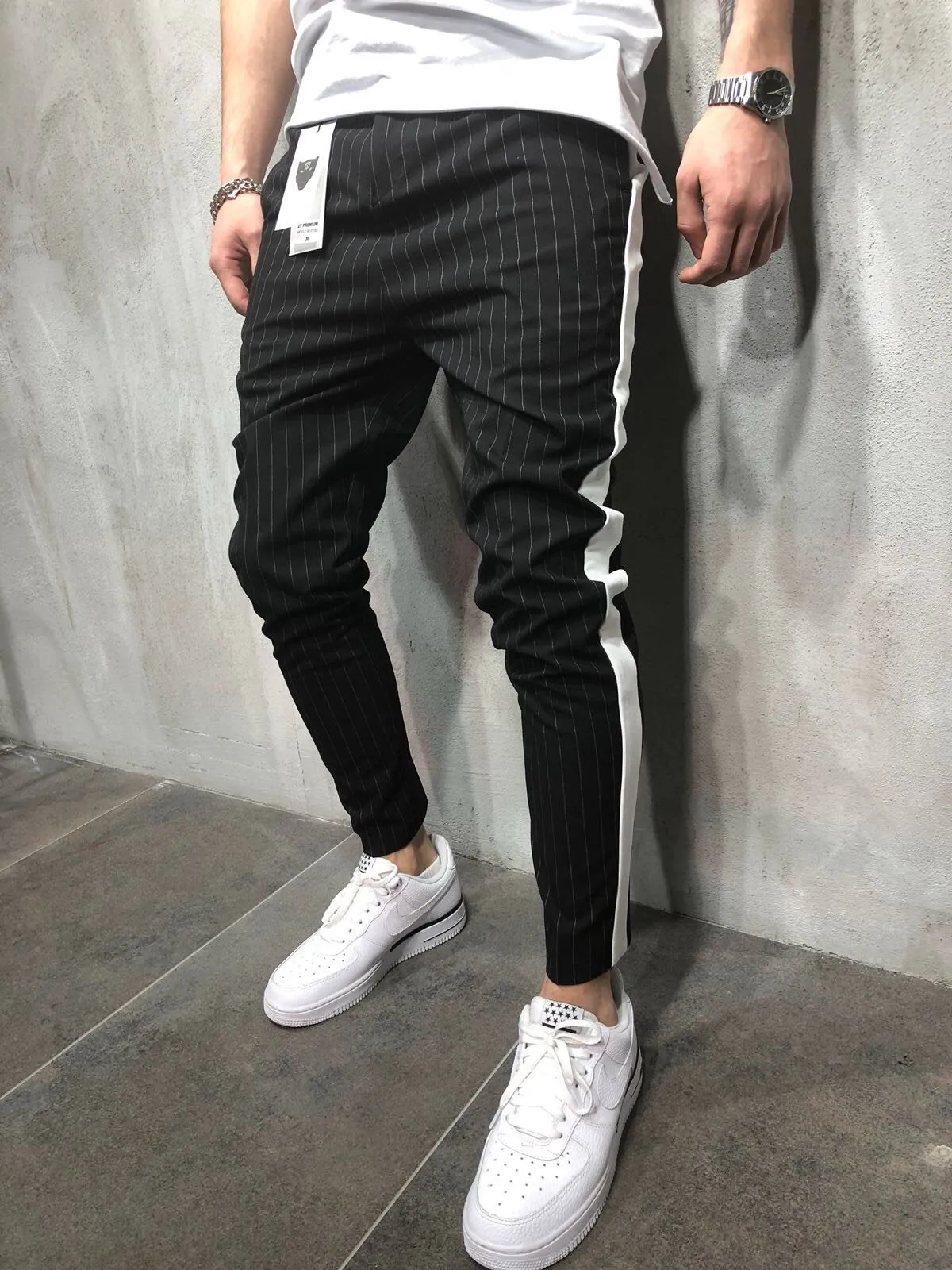 Black Side Striped Casual Jogger Pant A109