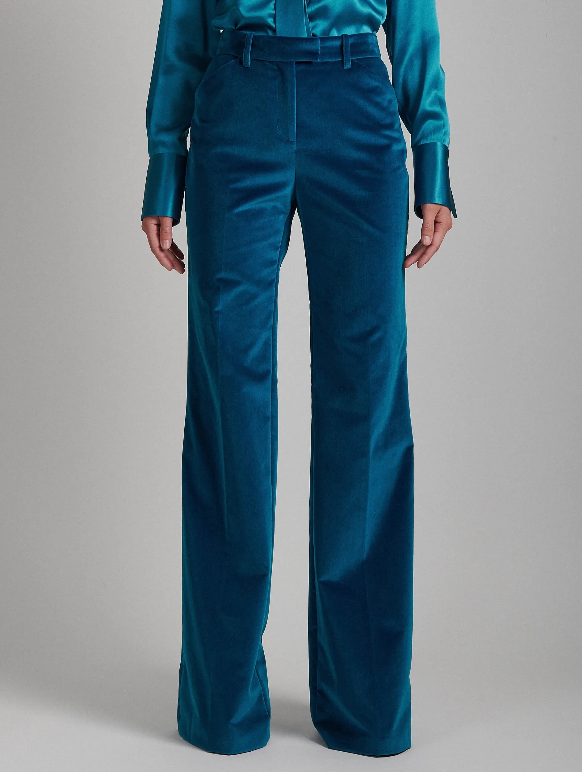 Bootleg suit trousers in blue velvet