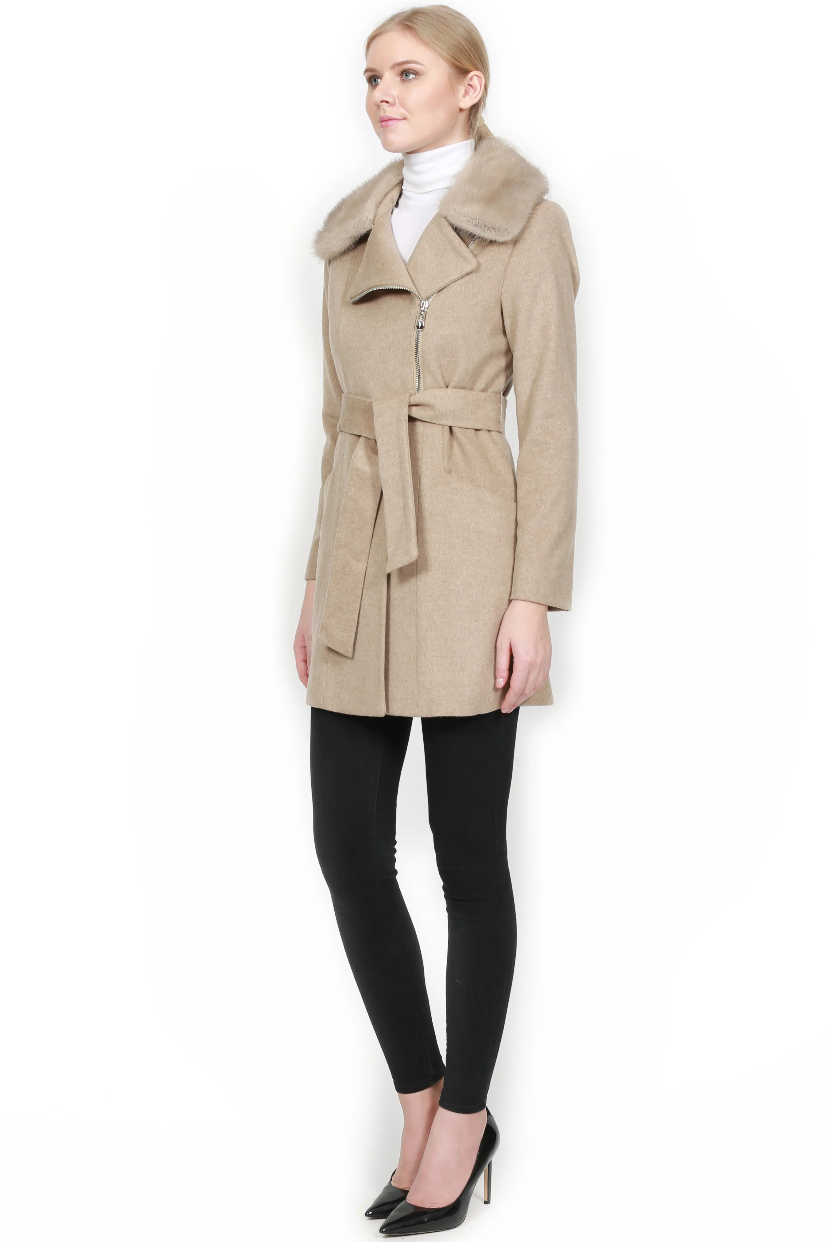 Cashmere Coat with Detachable Mink Collar