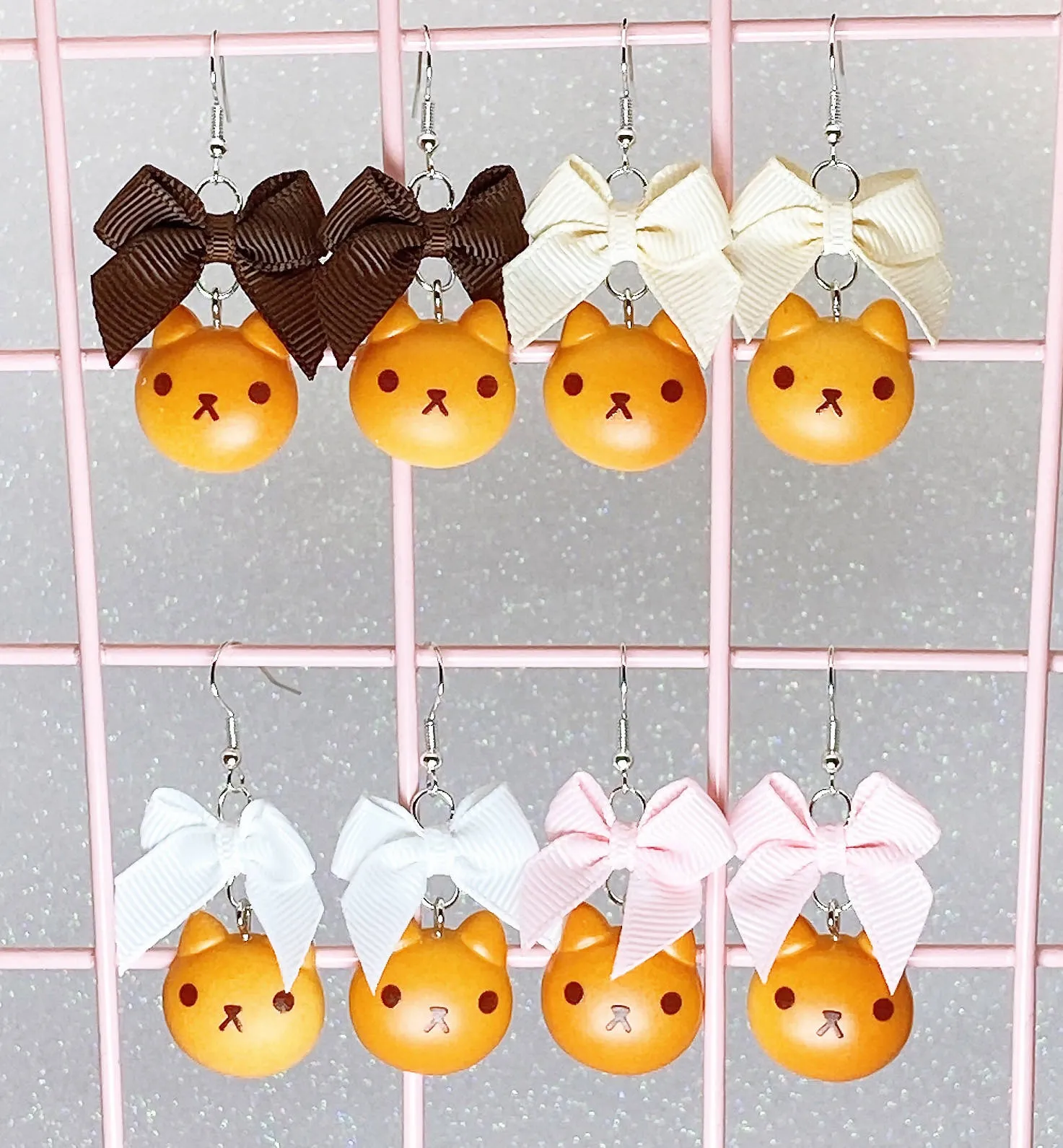 Cat Bread Earrings (4 Colors)