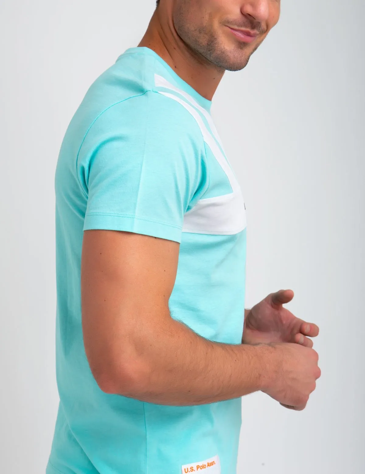 CHEST STRIPE T-SHIRT