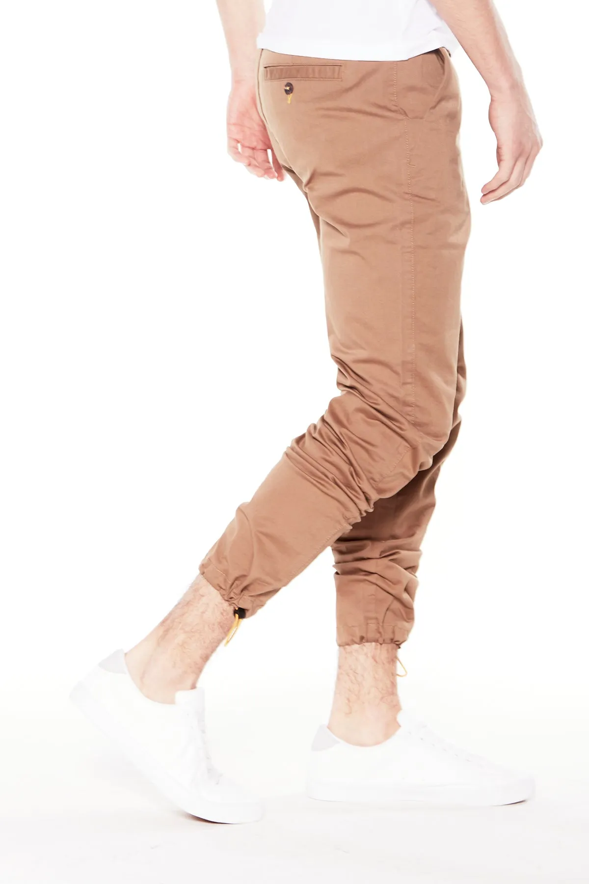 ELTON -  Slim Fit Chinos (Convertible Joggers) - Tobacco