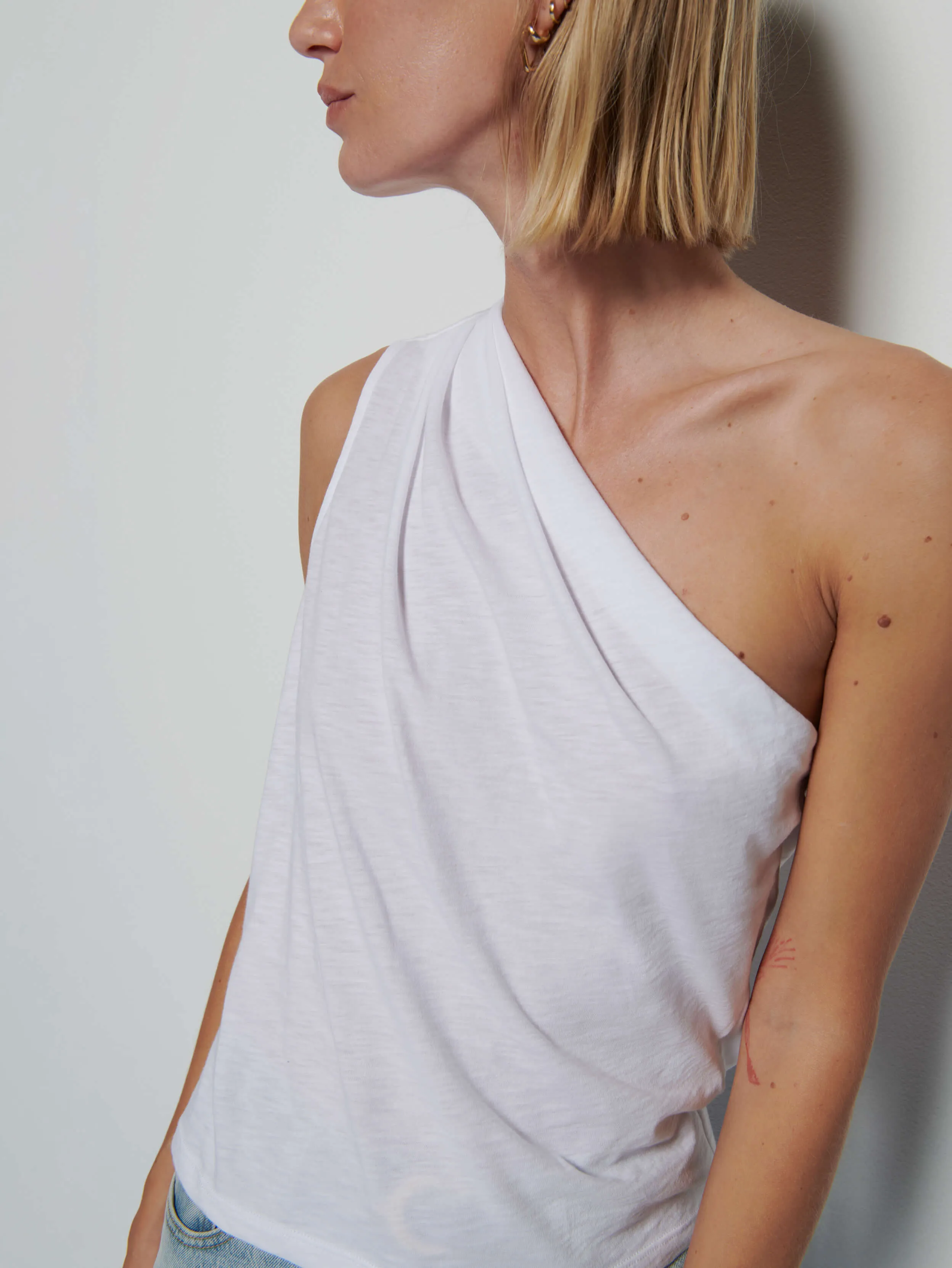 Emberly One Shoulder Top