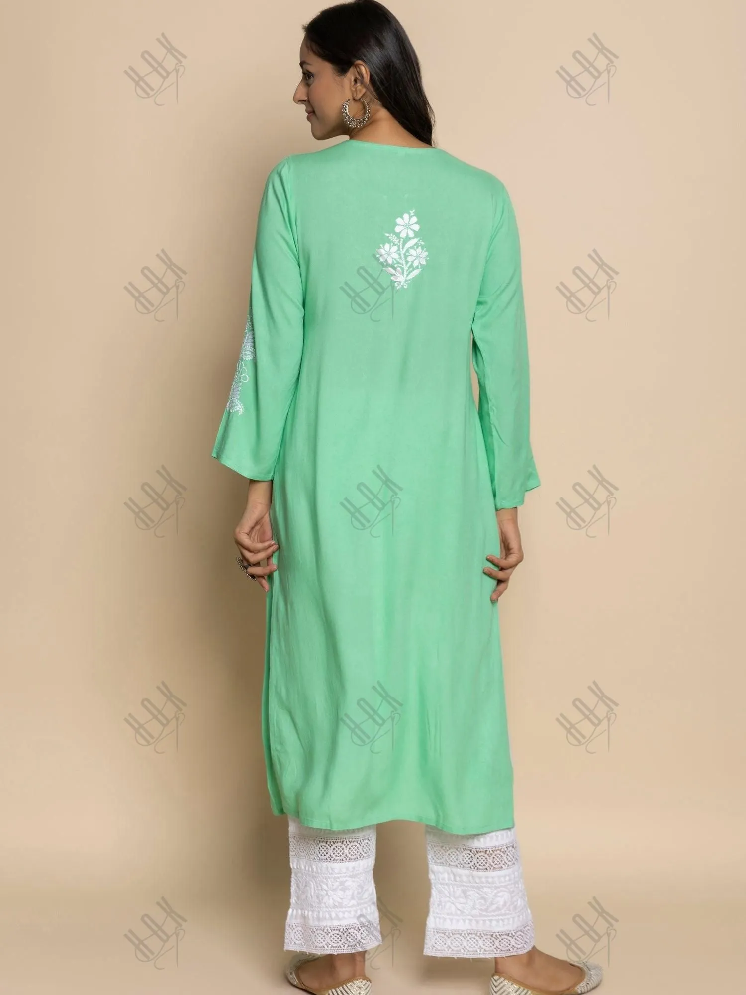 Fizaa Hand Embroidered Chikankari Kurta in Sea Green