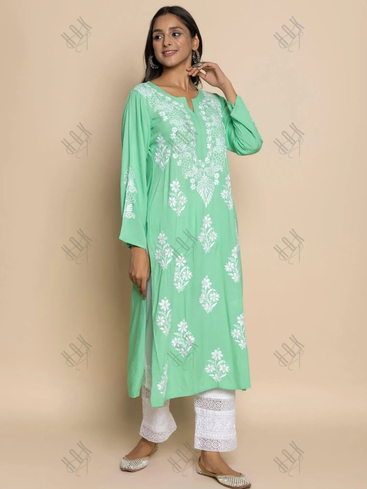 Fizaa Hand Embroidered Chikankari Kurta in Sea Green