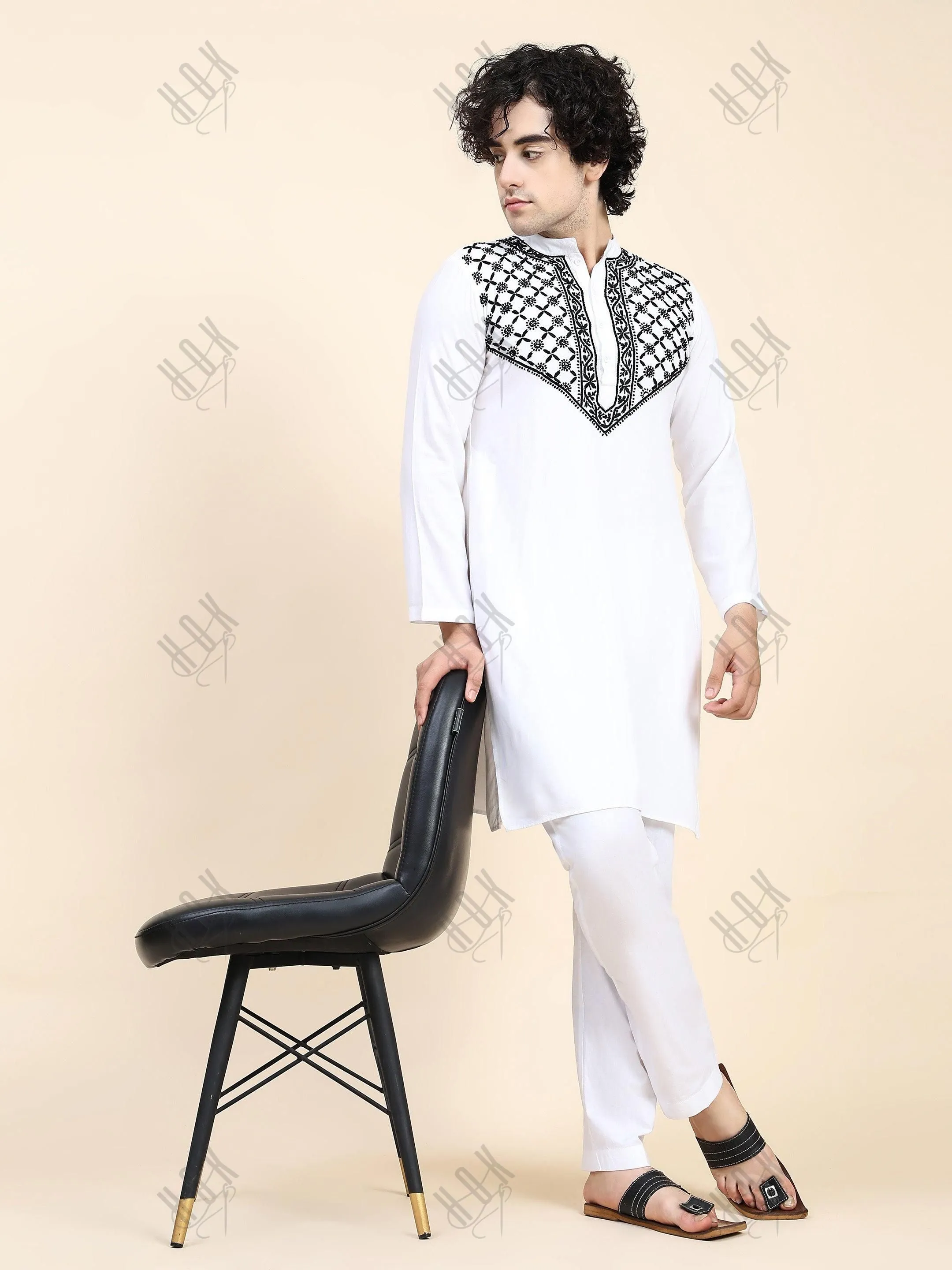 HOK Men's Chikankari Kurta in Rayon Cotton - White