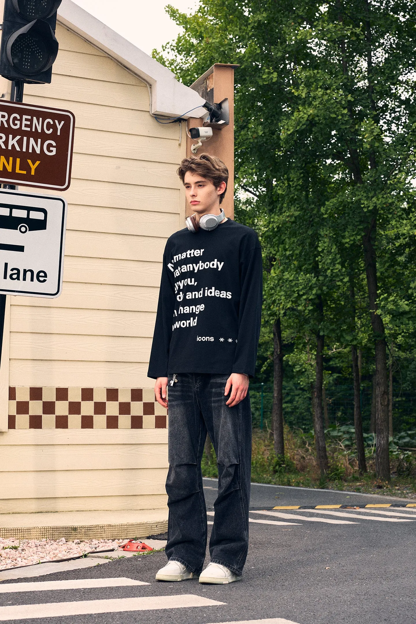 ICS Mosaic Text Long-sleeved T-shirt