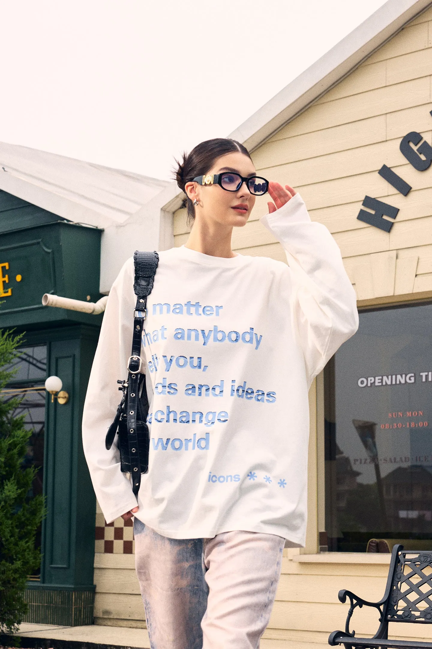 ICS Mosaic Text Long-sleeved T-shirt