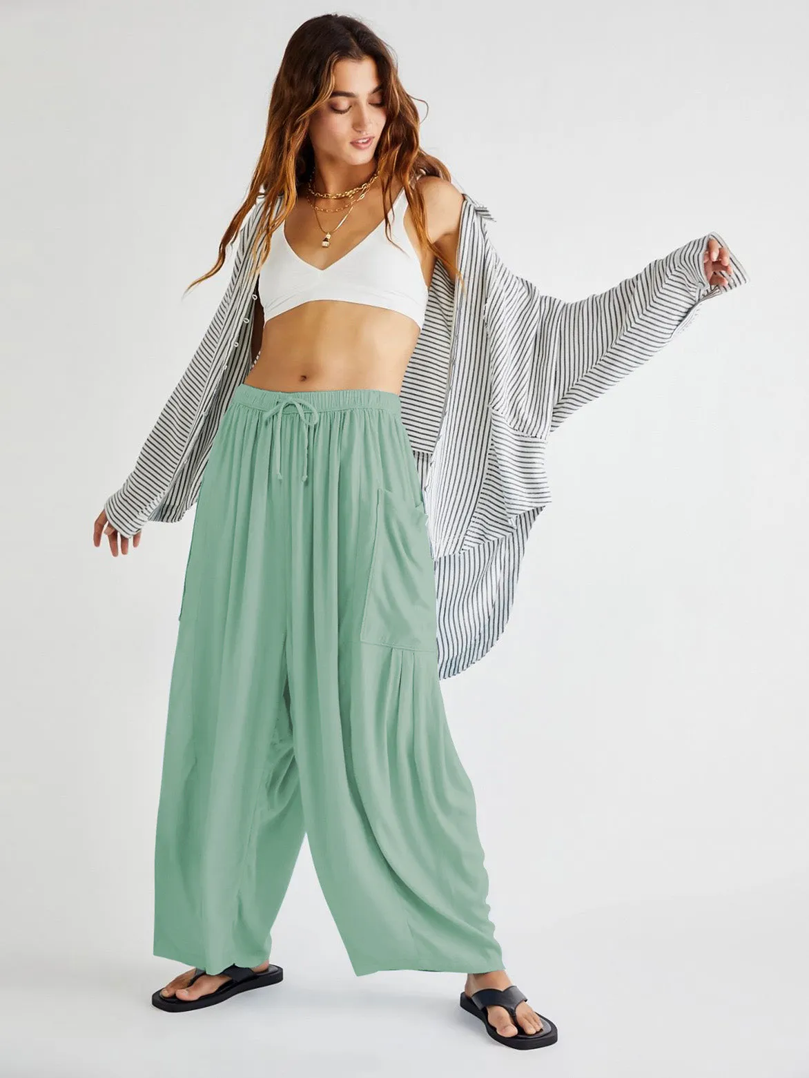 Loose Pockets Pleated Long Pants