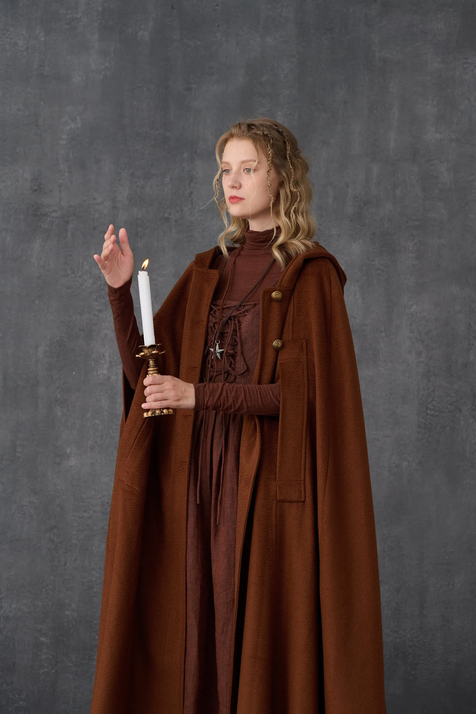 Parini 33 | Maxi Hooded wool cloak coat