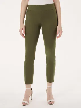 Petite Solid Stretch Pull-On Straight Leg Pant