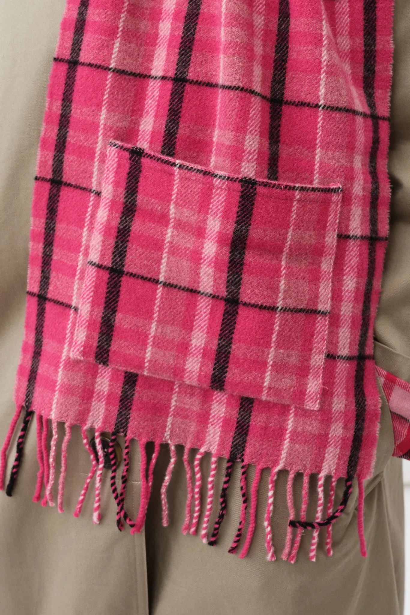 Schatter Scarf — Pink Check