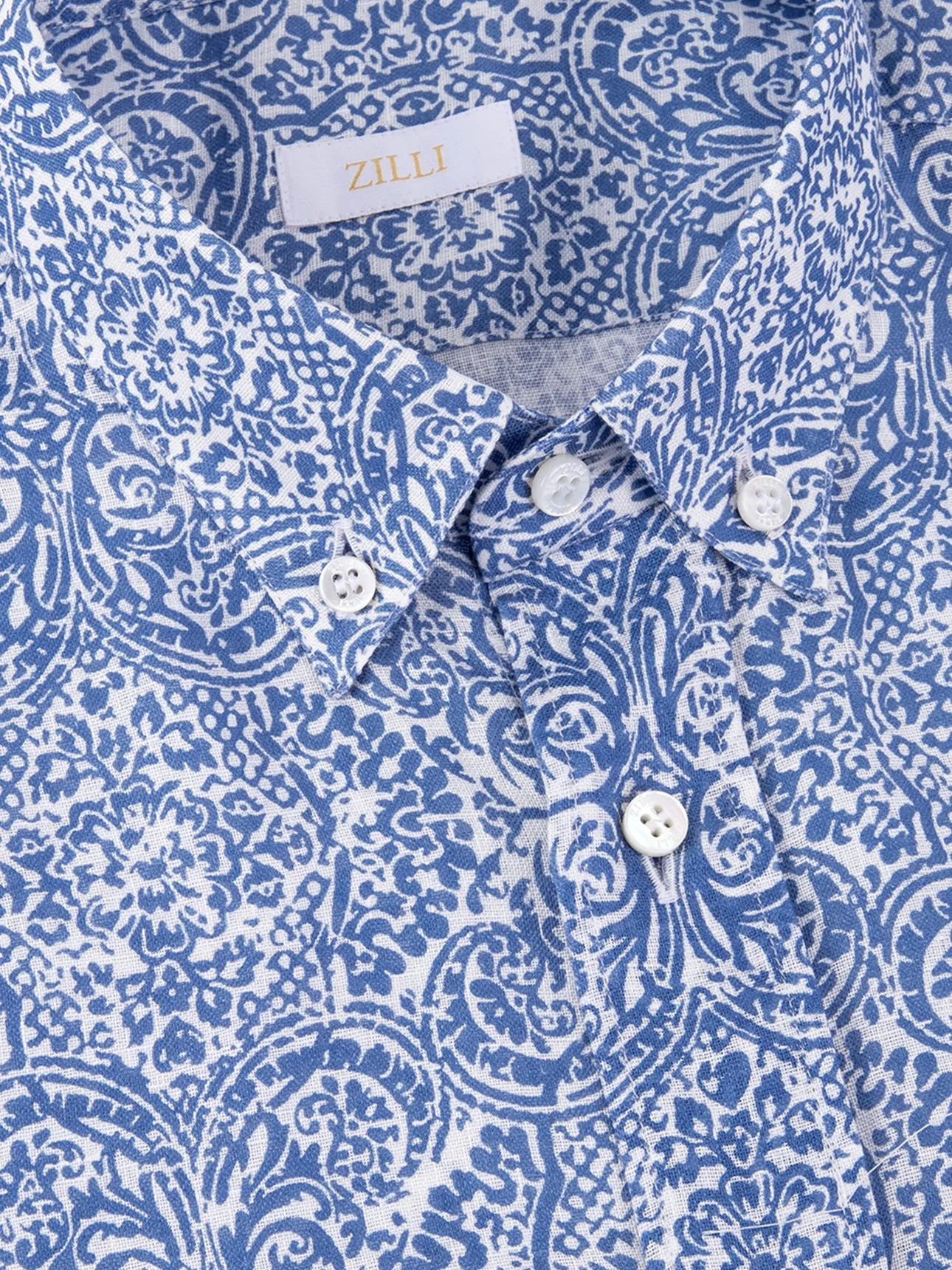 Short Sleeve Shirt with Paisley Printed Pattern