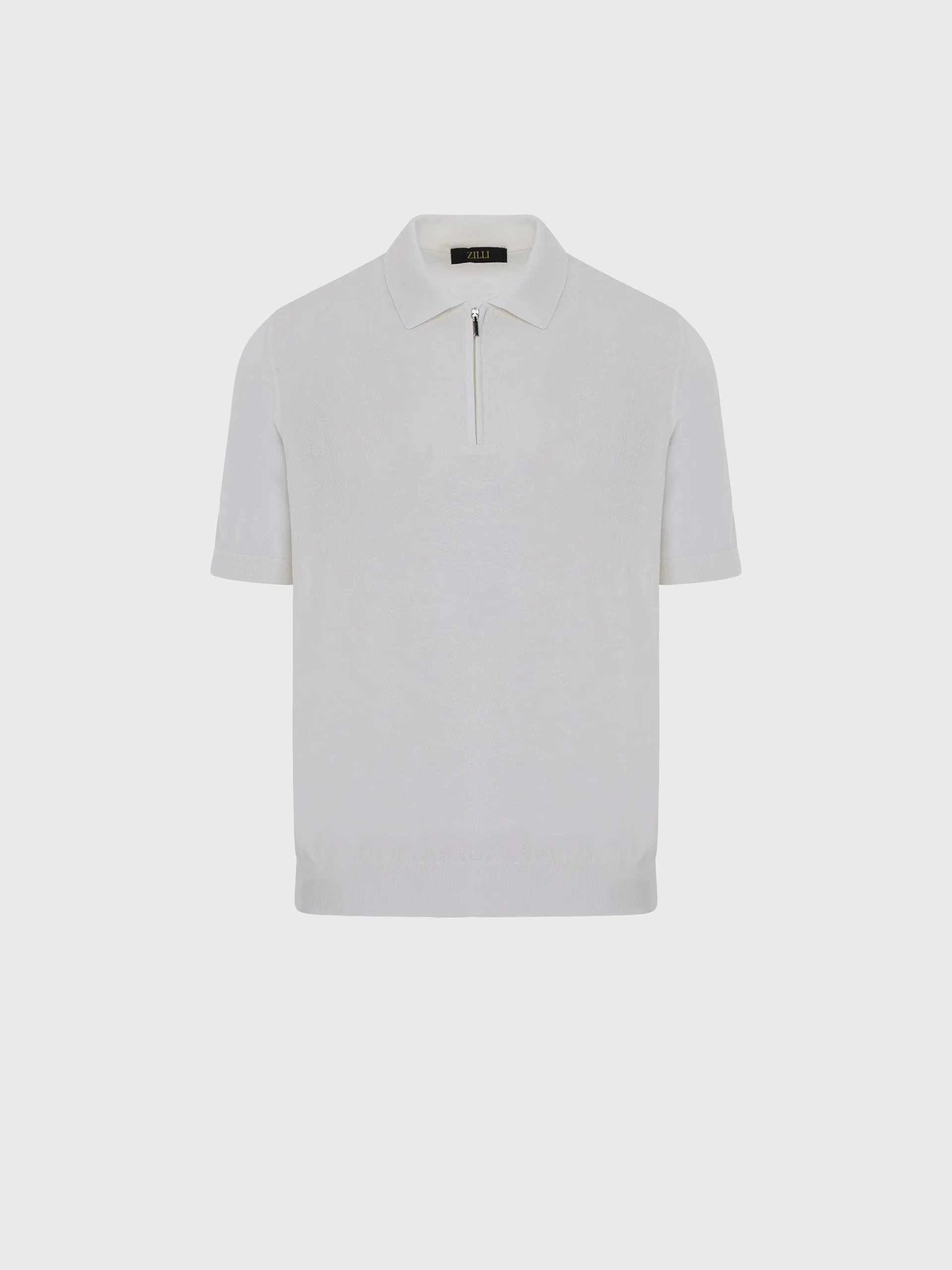 Short Zipped Polo with Intersection Pattern